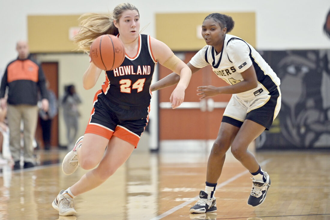 Howland battles by Harding | News, Sports, Jobs - Tribune Chronicle